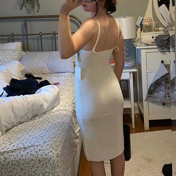 Aritzia Wilfred Evie Midi Dress NWT - Picture 3 of 3